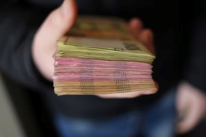 İnternetten yabancı dil pratiği yaptırarak para kazanma