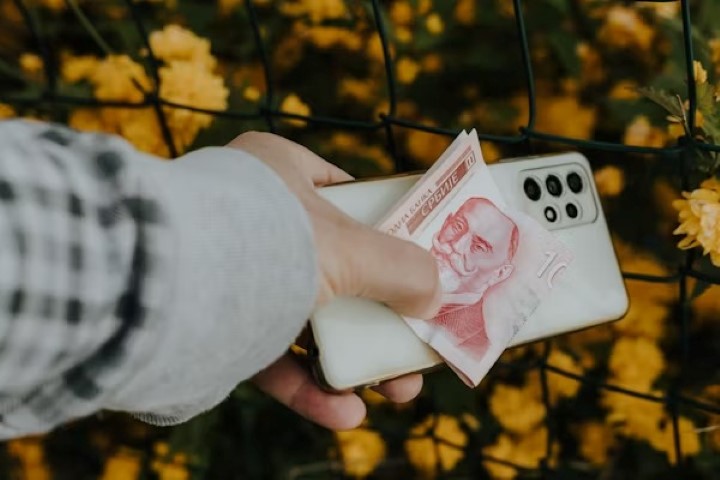 Öğrenciler için online proje danışmanlığı ile para kazanma