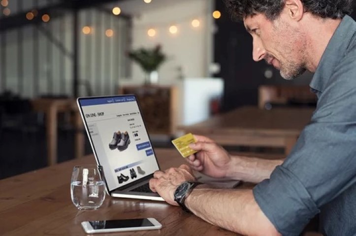 Online turizm danışmanlığı yaparak para kazanma